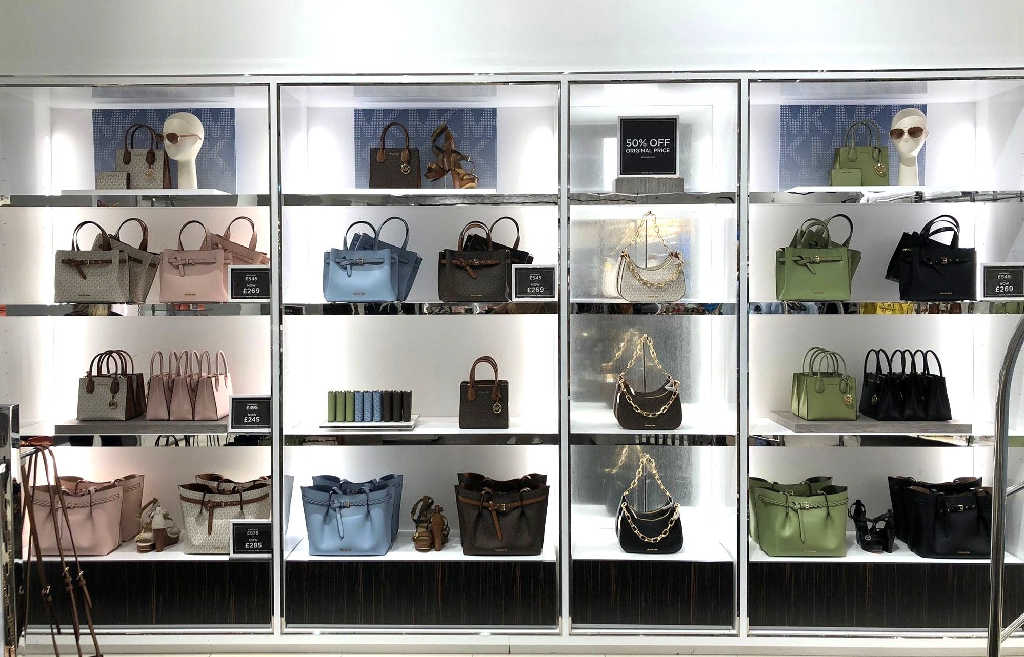 Visual Merchandising: The First Salesperson